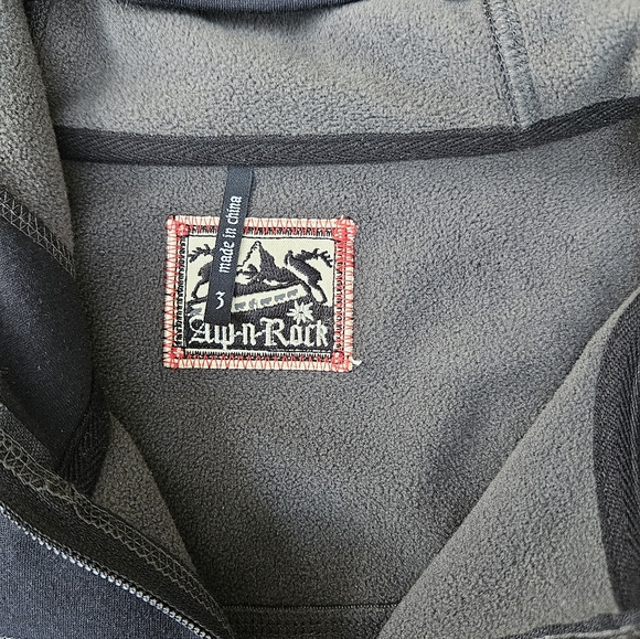 SUPER RARE NWOT ALP N ROCK LONG COAT BLACK EMBROIDERED SNOWFLAKES SZ 3/MED - Picture 6 of 15